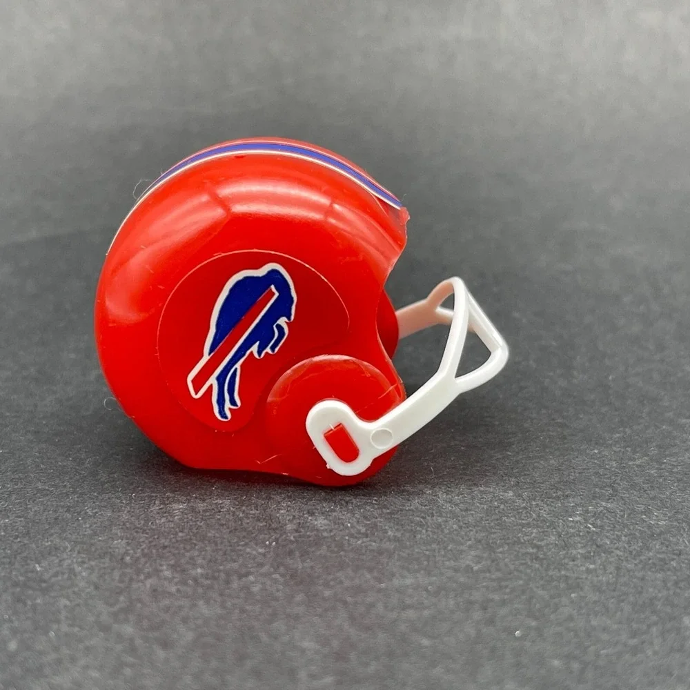 Buffalo Bills Vintage Plastic Mini Red Helmet‎ 1970s NFL OPI #21 Gumball Machine